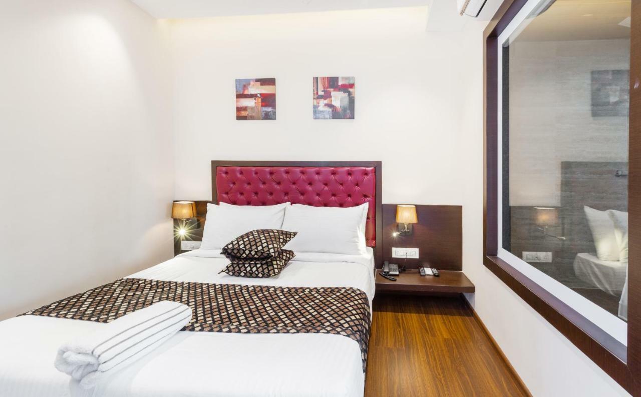 York Hotel Kochi Екстер'єр фото
