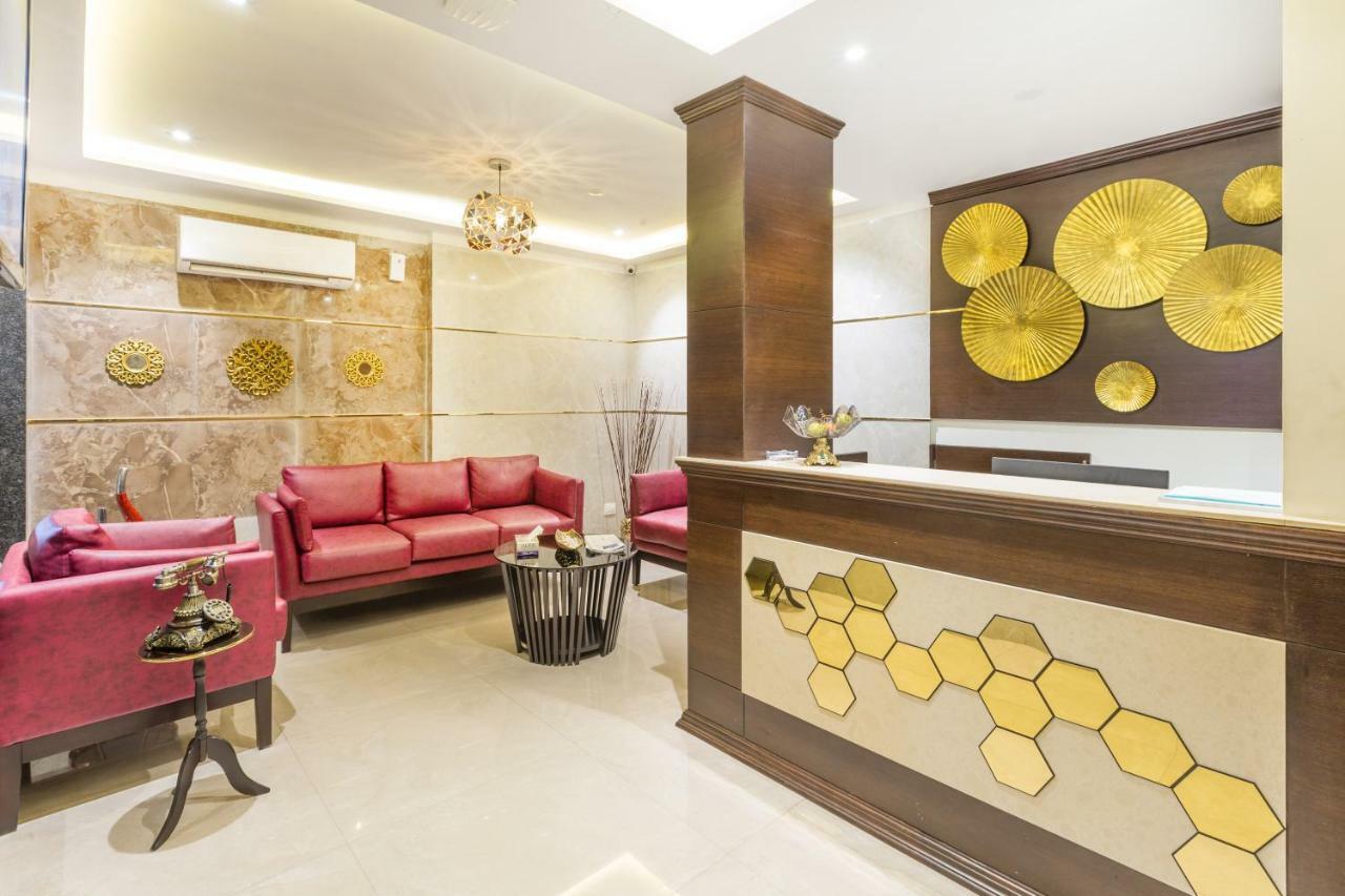 York Hotel Kochi Екстер'єр фото